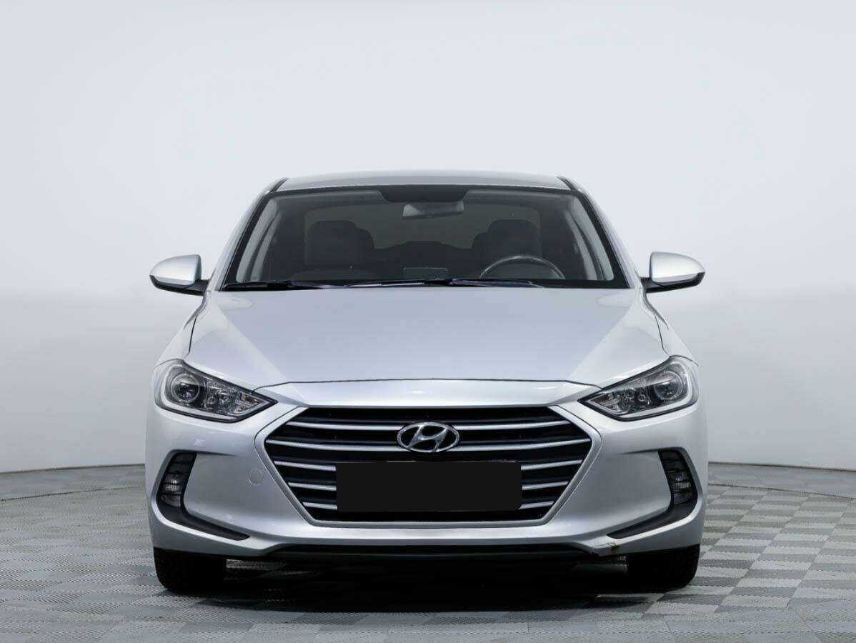 Hyundai Elantra, 2018