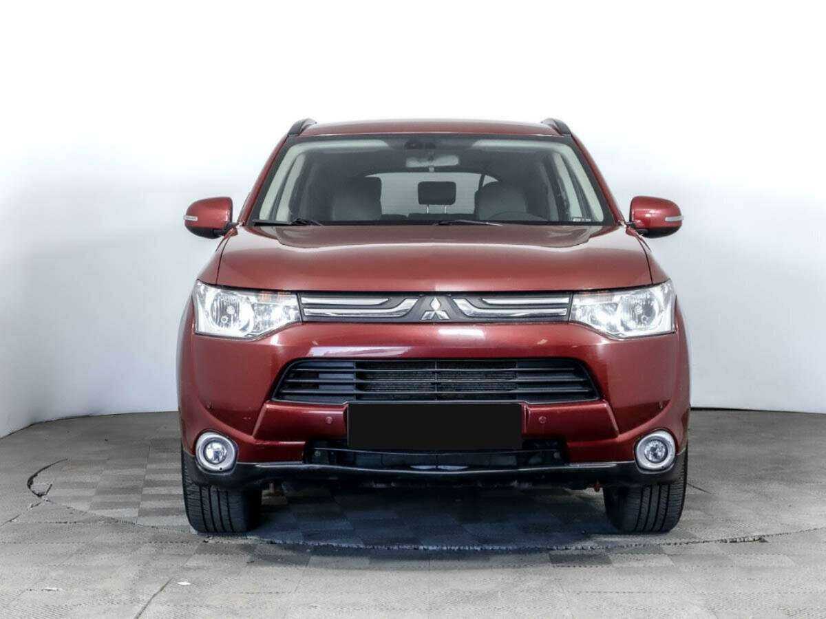 Mitsubishi Outlander, 2013