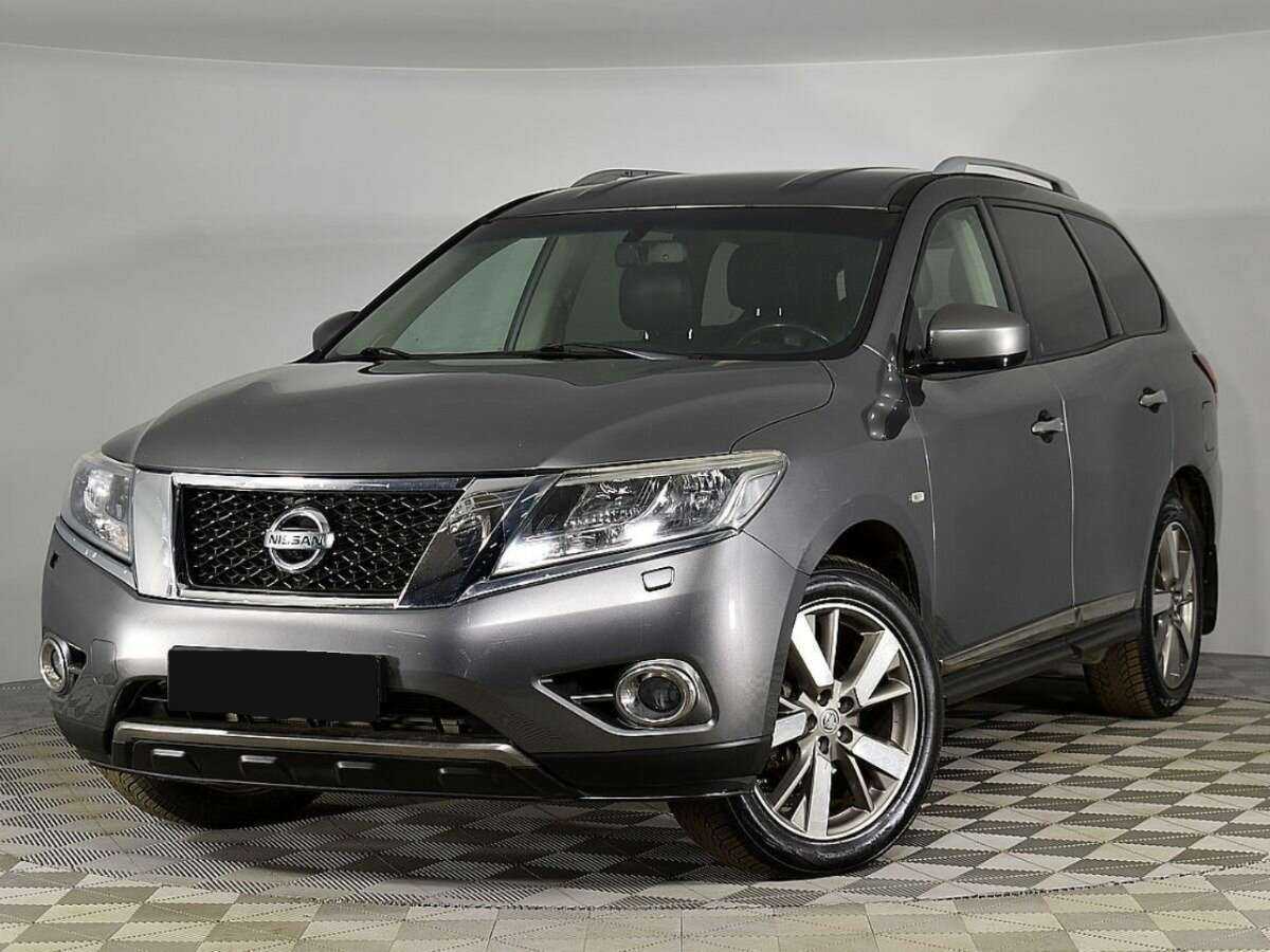 Nissan Pathfinder, 2015