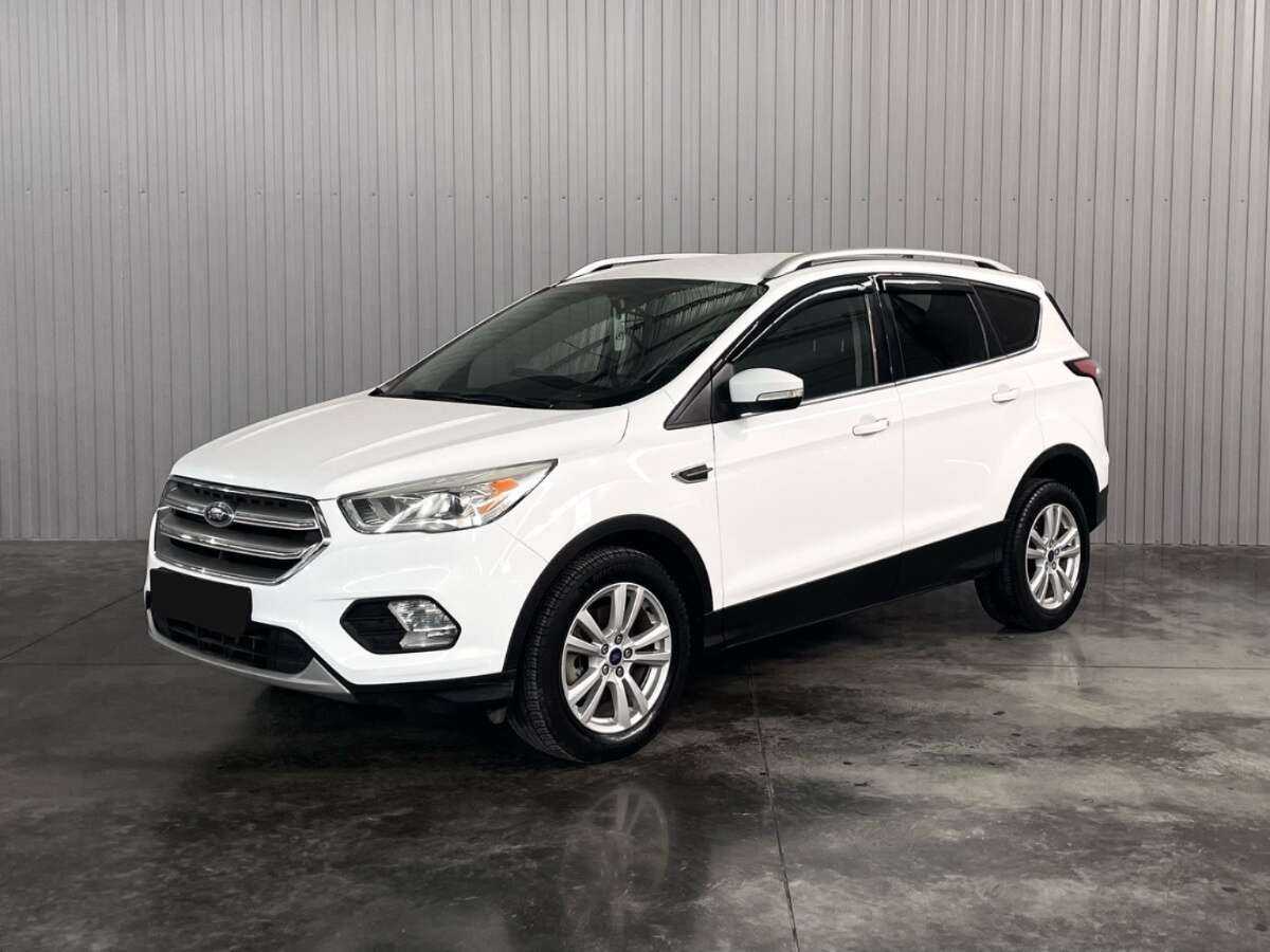 Ford Kuga, 2017