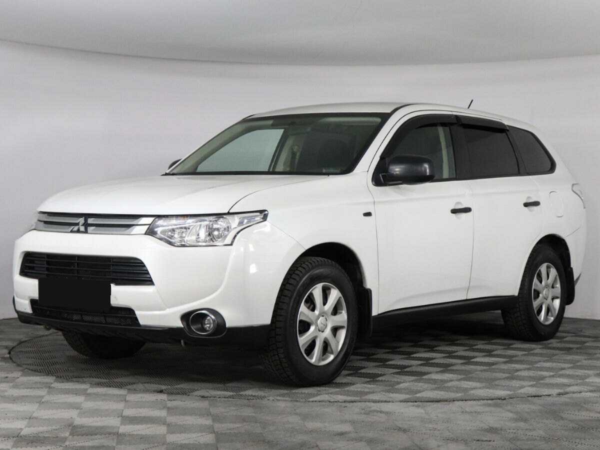 Mitsubishi Outlander, 2014