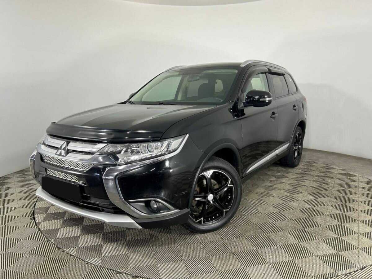 Mitsubishi Outlander, 2015