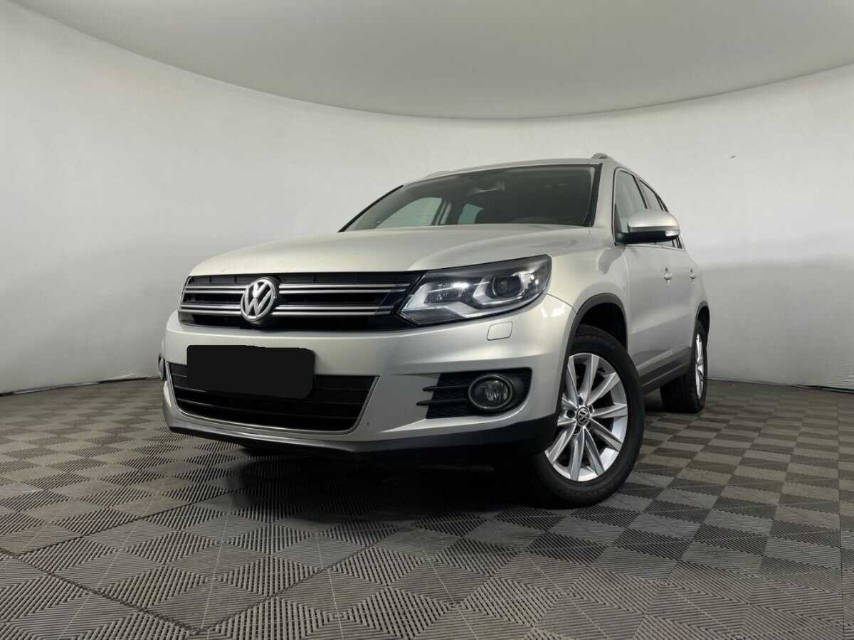 Volkswagen Tiguan, 2012